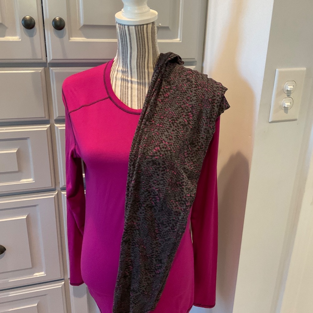 Cuddl Duds Climate Right 2 Piece Pajama Set, Size M